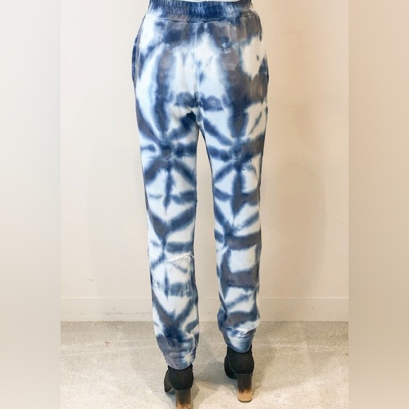 R.G. Kane Women Tie Dye Sweatpants Blue Indigo USA Joggers small 

Size Small - Picture 3 of 13